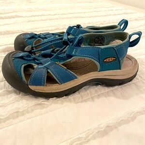Keen Women’s Hiking Sandals
